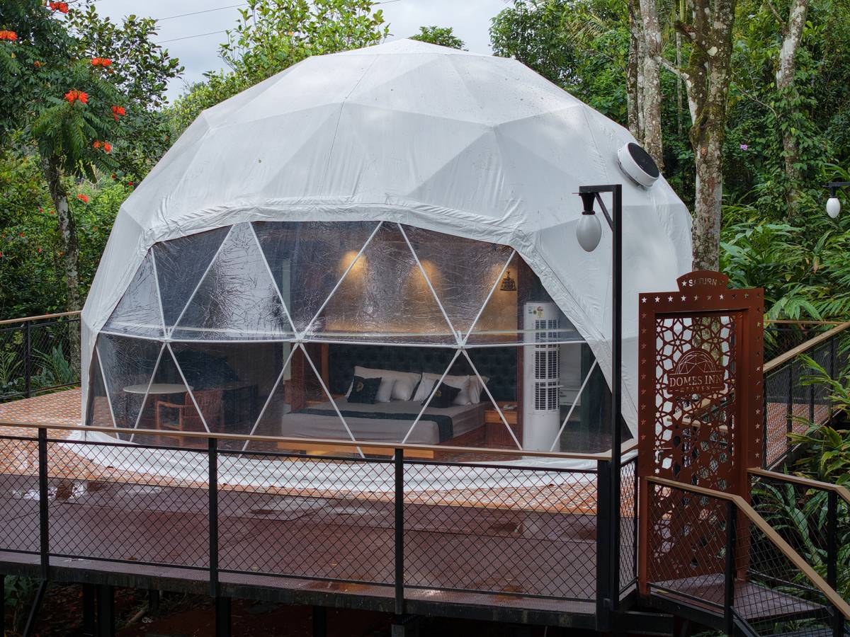 Luxury Jacuzzi Glamp image 2
