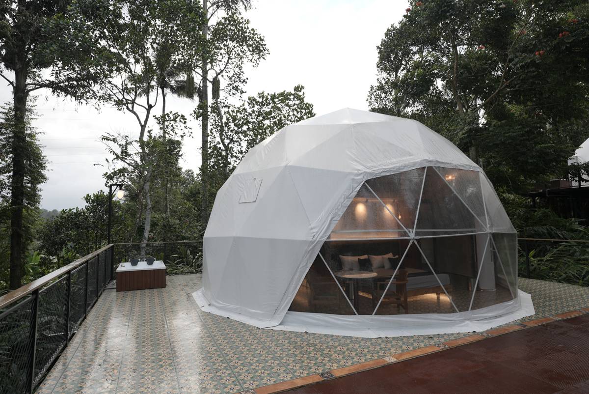 Luxury Jacuzzi Glamp Combo image 3